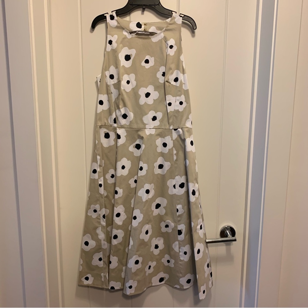 kate spade Beige Floral Midi Dress with White and Black Flowers